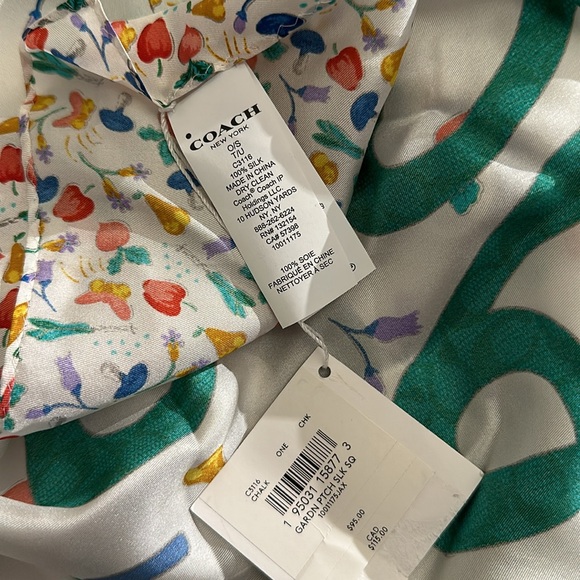 NWT COACH SILK SCARF - Picture 6 of 6